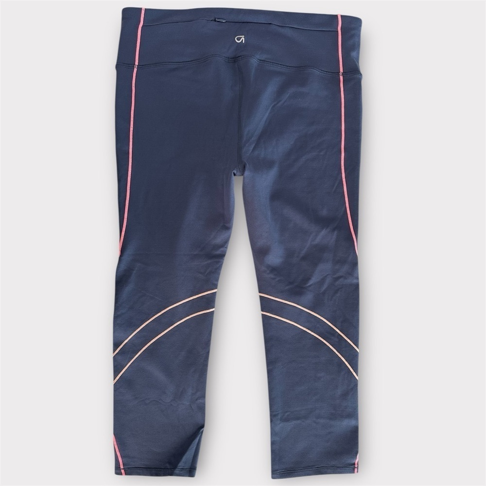 GapFit Black Capri Leggings with Coral Accent Lines (1040) - Picture 6 of 12